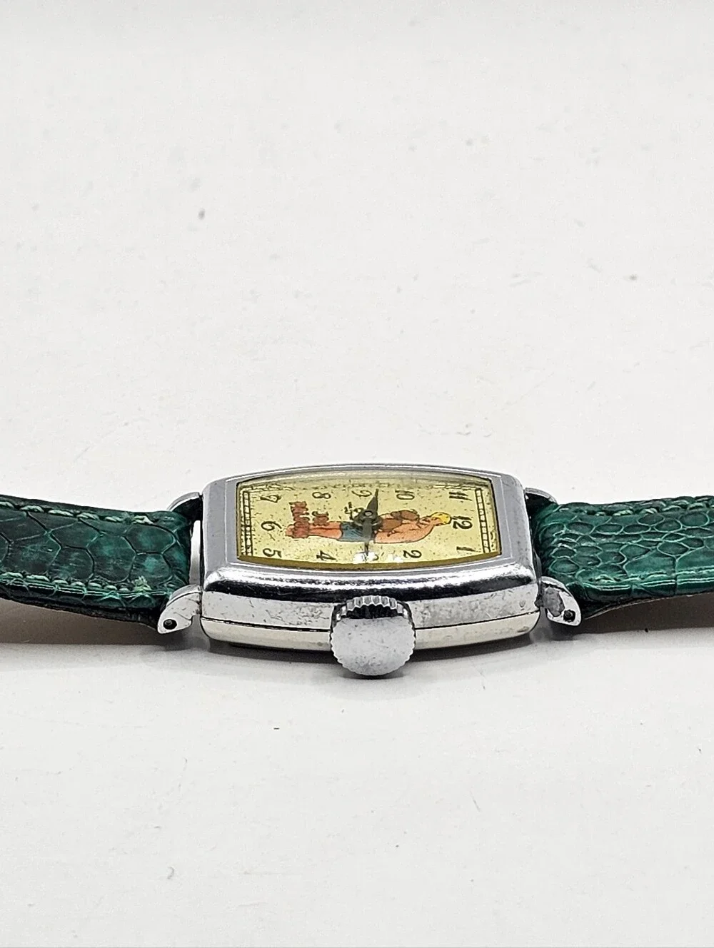 1947 New Haven Joe Palooka Maually Wound Wristwatch Running
